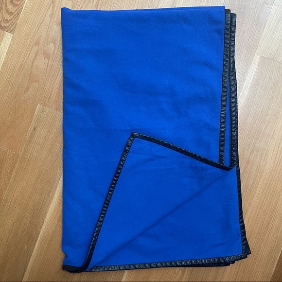 Ralph Lauren Home 100% Cashmere Royal Blue Blanket w/ Leather Trim - NWOT - Picture 3 of 3